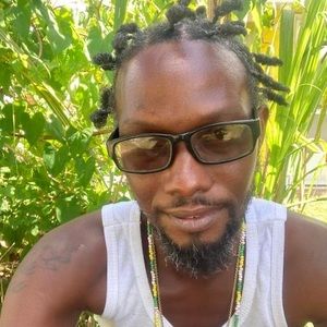 Meet your Posher, Marlon